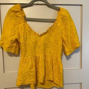 H&M yellow s/s  eyelet top
